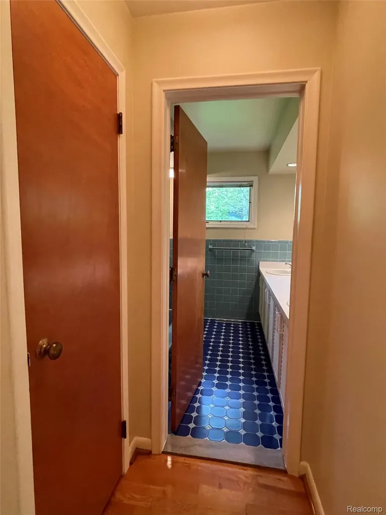 46151 Bloomcrest Drive Northville Township MI 48167