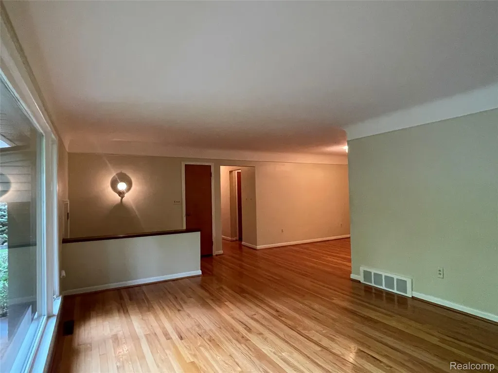 46151 Bloomcrest Drive Northville Township MI 48167