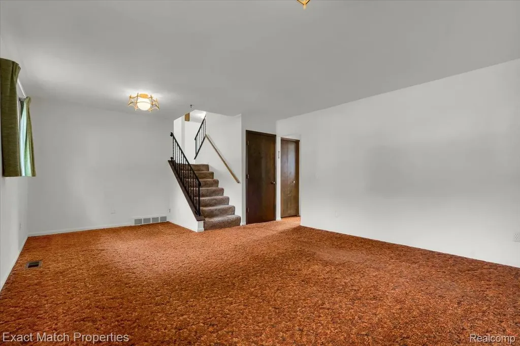 7186 Snow Apple Drive Independence Charter Township MI 48346