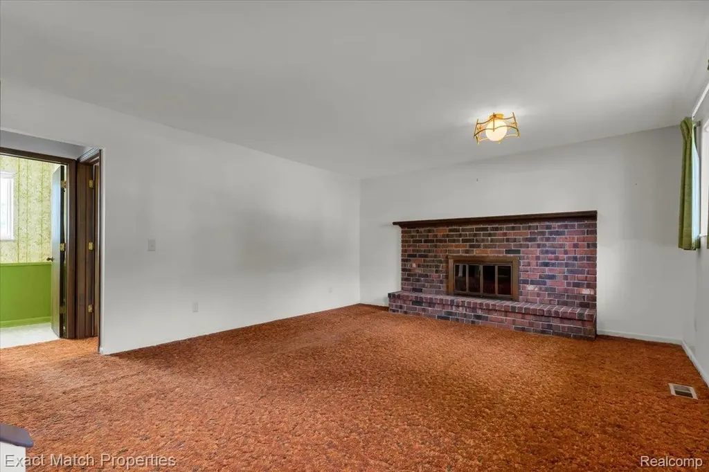 7186 Snow Apple Drive Independence Charter Township MI 48346