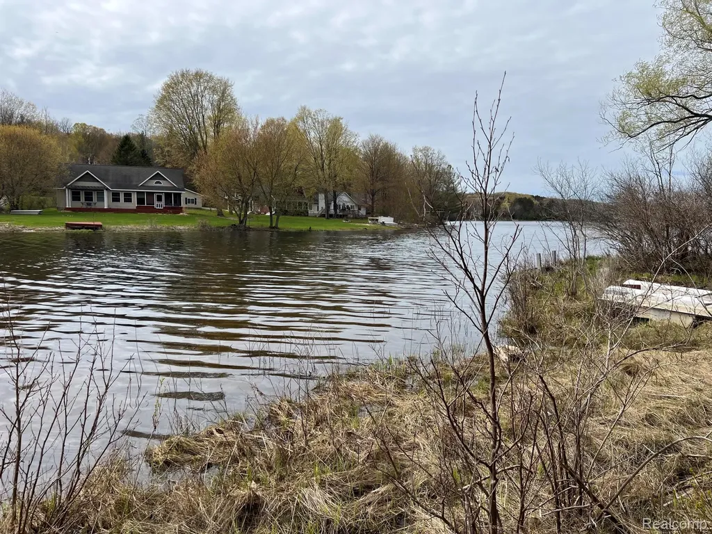 2903 Rushton Road Central Lake Village MI 49622