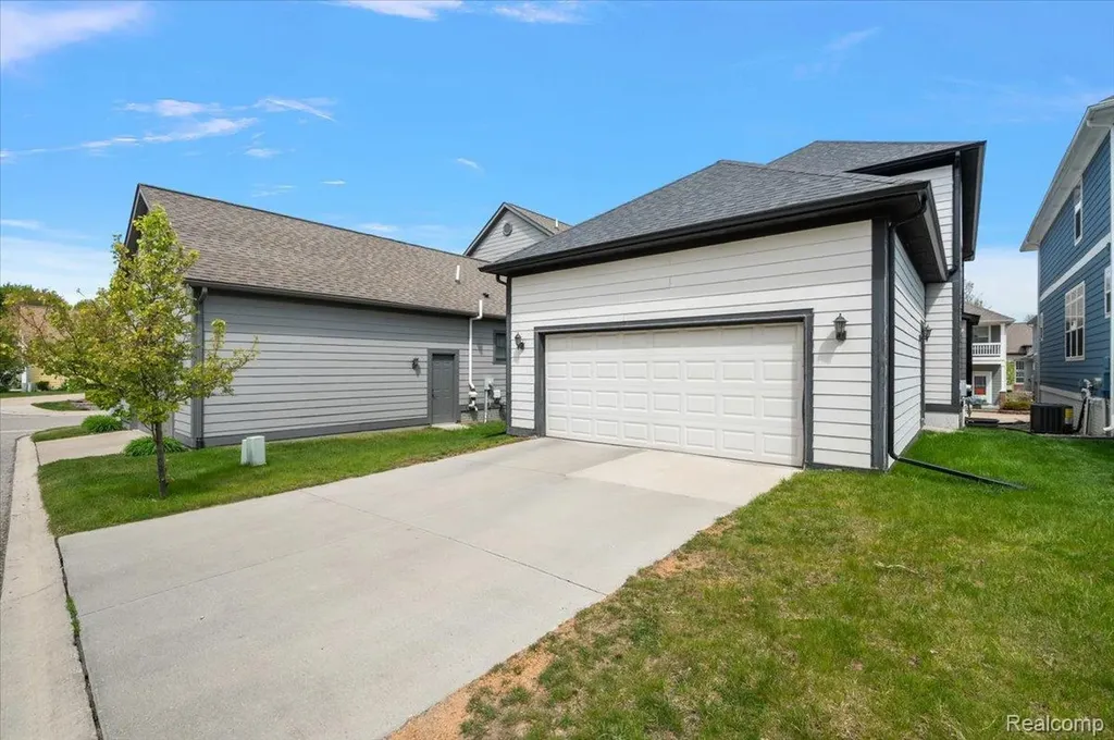 3878 Andover Avenue Auburn Hills City MI 48326