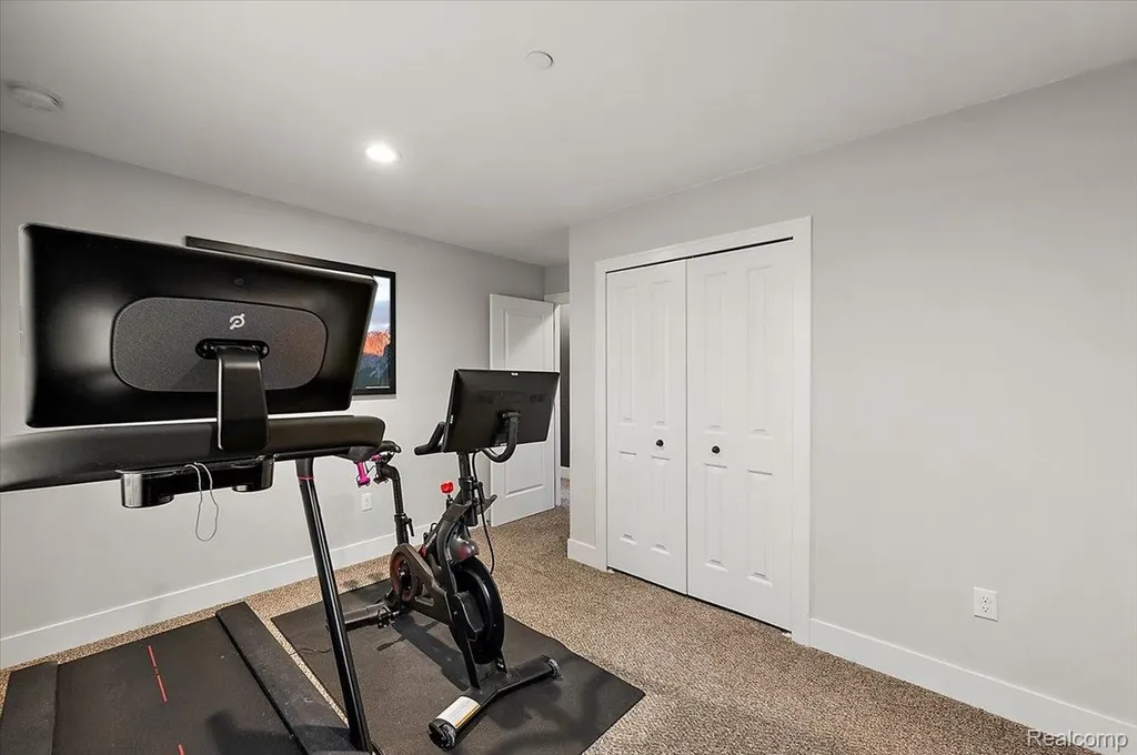 3878 Andover Avenue Auburn Hills City MI 48326