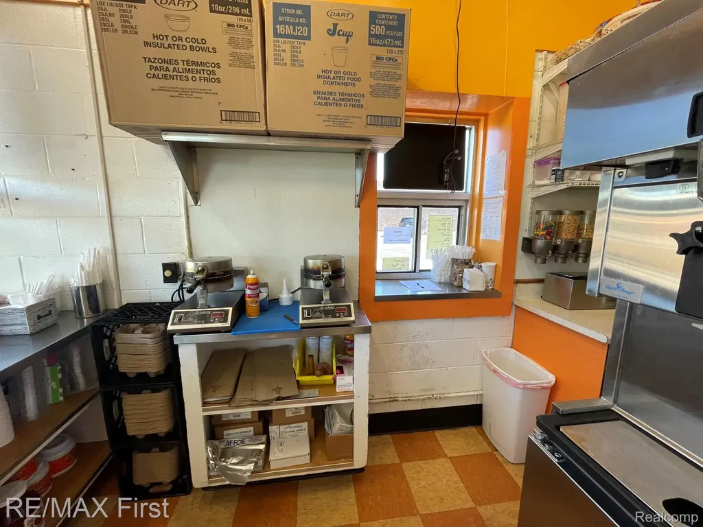 30910 Harper Avenue St. Clair Shores City MI 48082