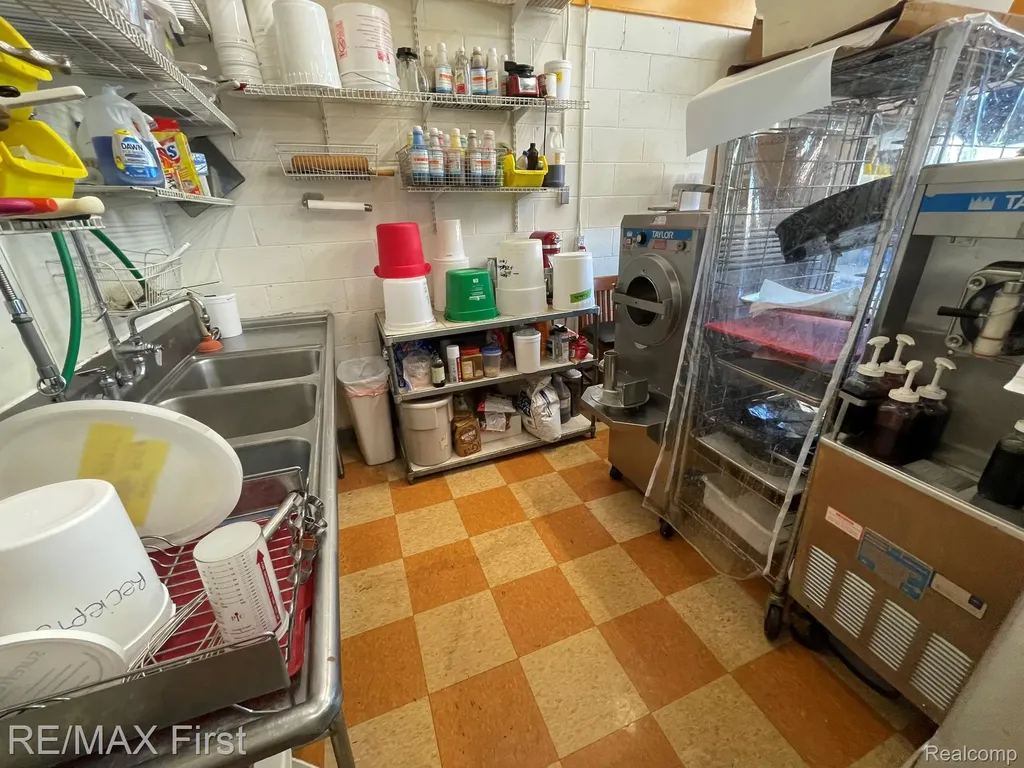 30910 Harper Avenue St. Clair Shores City MI 48082