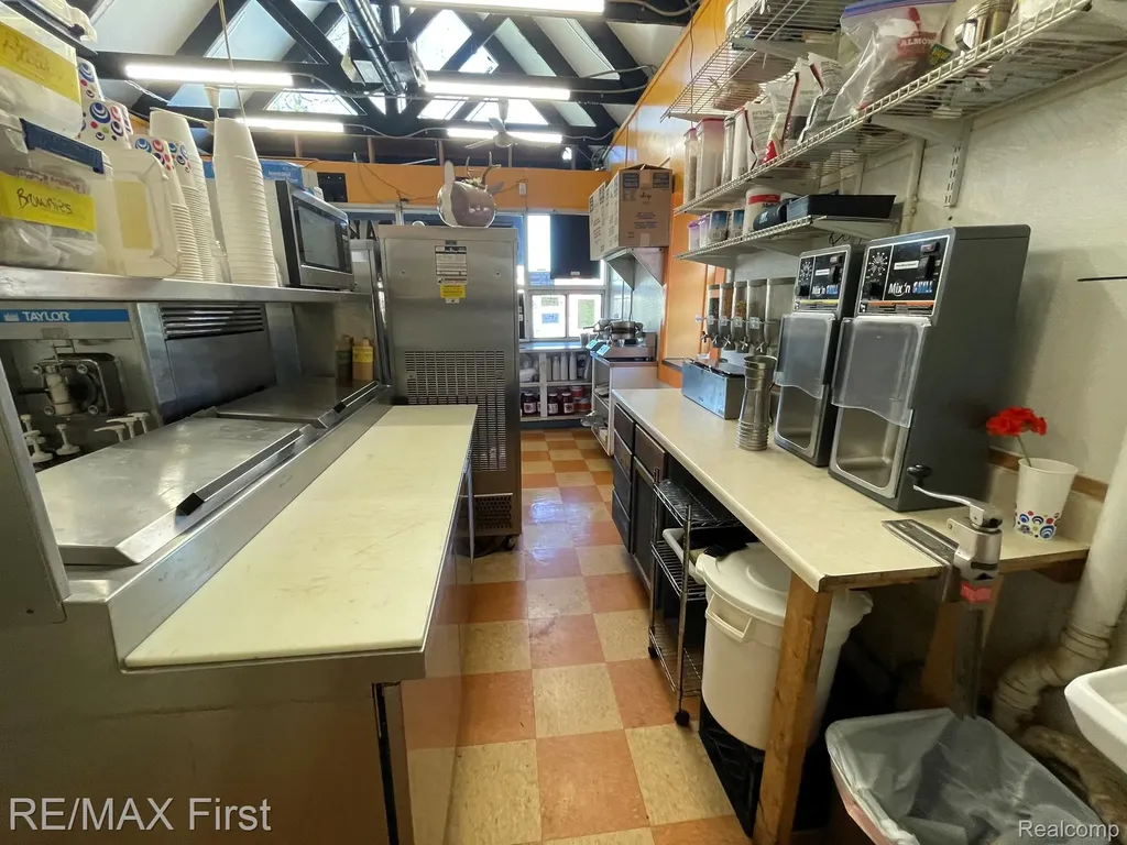 30910 Harper Avenue St. Clair Shores City MI 48082