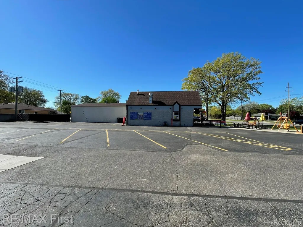 30910 Harper Avenue St. Clair Shores City MI 48082