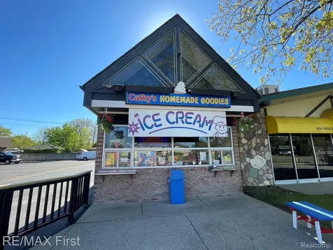 30910 Harper Avenue St. Clair Shores City MI 48082