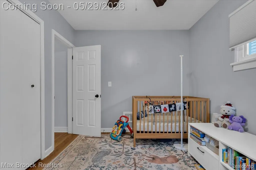 1207 Hoffman Avenue Royal Oak City MI 48067