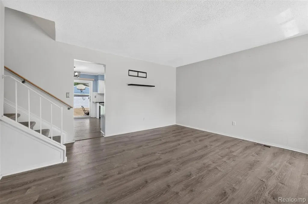 24145 Cottrell Street Clinton Charter Township MI 48035