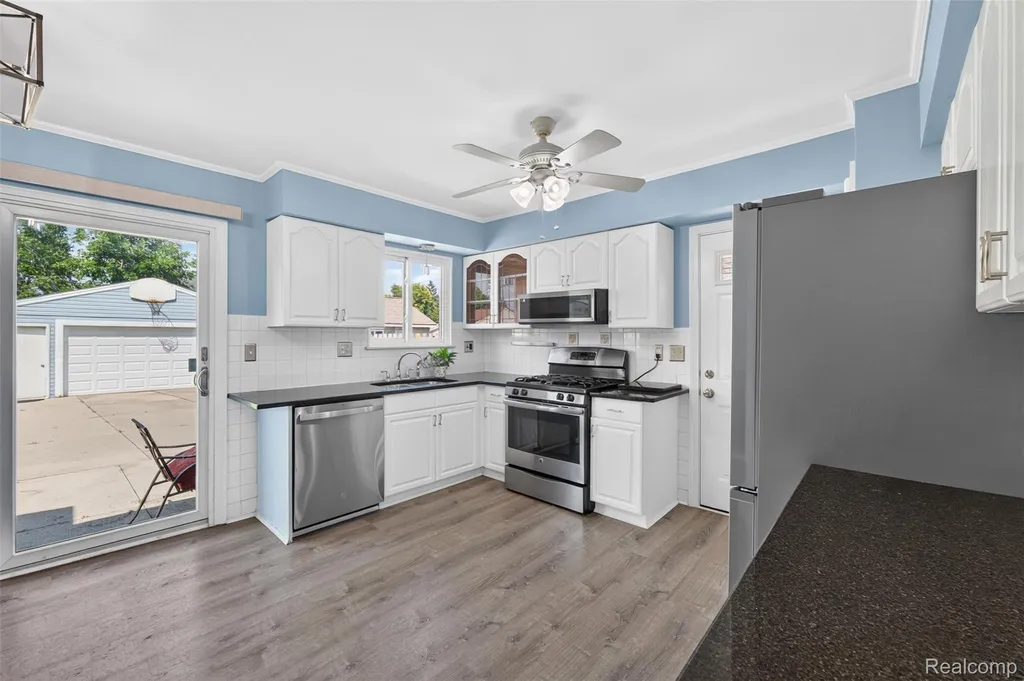 24145 Cottrell Street Clinton Charter Township MI 48035