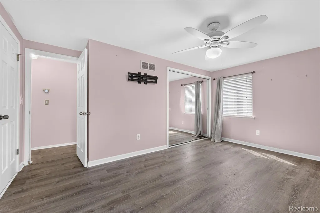 24145 Cottrell Street Clinton Charter Township MI 48035