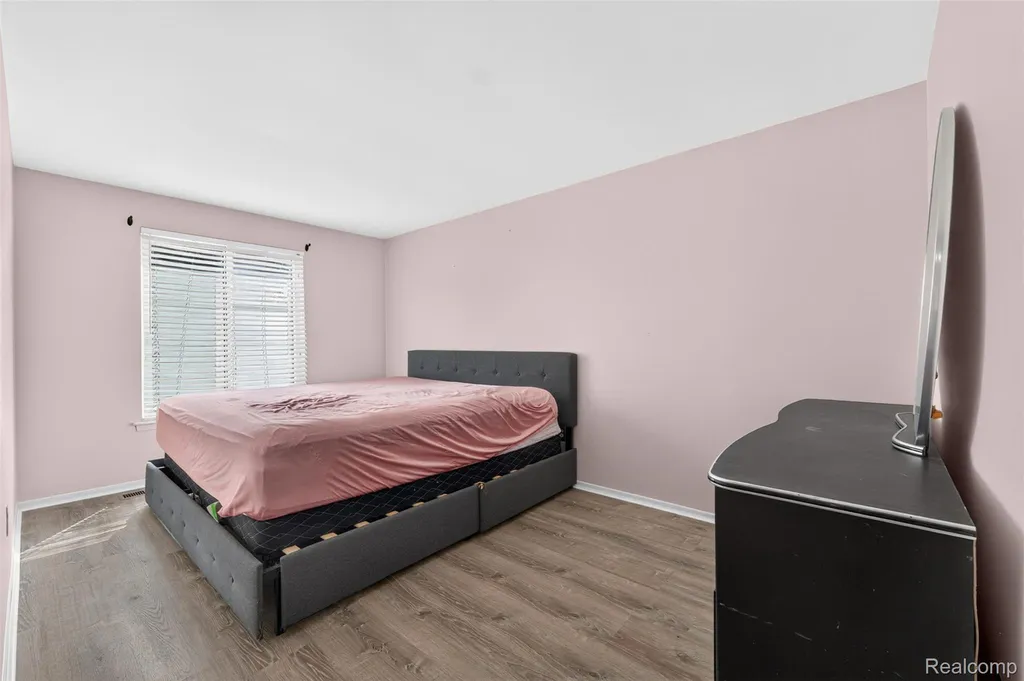 24145 Cottrell Street Clinton Charter Township MI 48035