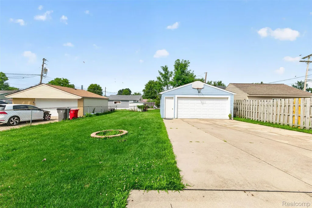 24145 Cottrell Street Clinton Charter Township MI 48035