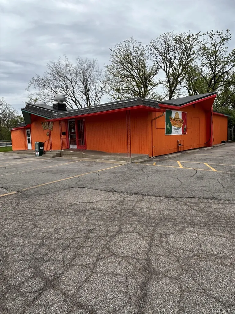 4492 Richfield & Genesee Road Genesee Charter Township MI 48506