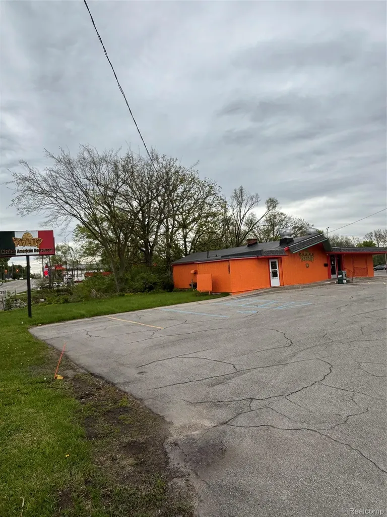4492 Richfield & Genesee Road Genesee Charter Township MI 48506
