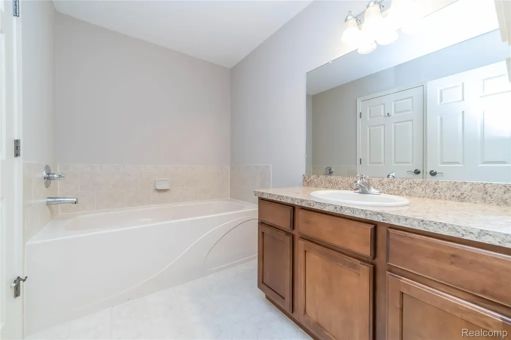 5143 Parsley Drive Shelby Charter Township MI 48316
