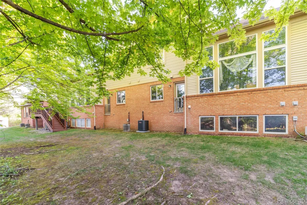 5143 Parsley Drive Shelby Charter Township MI 48316
