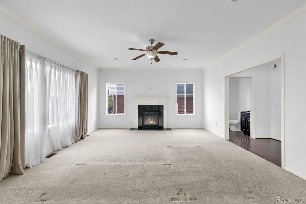 42088 Woodglen Drive Novi City MI 48375