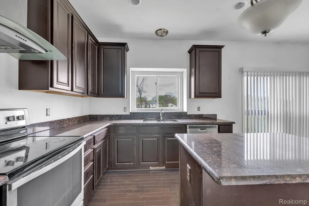 42088 Woodglen Drive Novi City MI 48375
