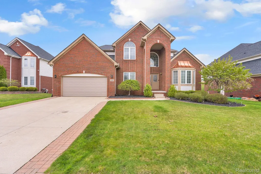 42088 Woodglen Drive Novi City MI 48375