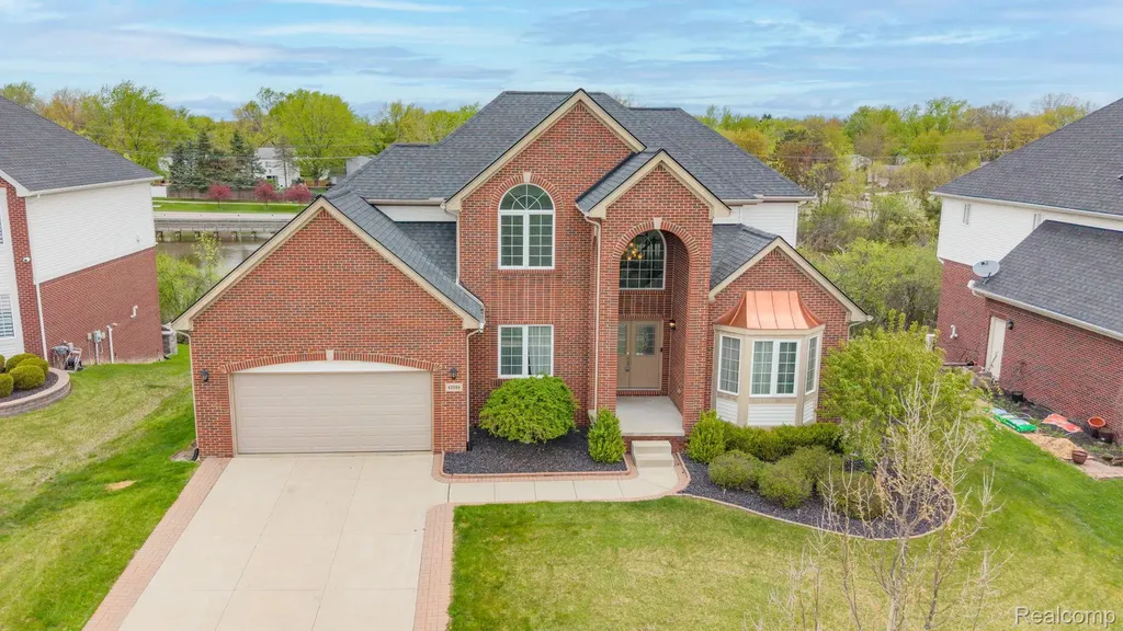 42088 Woodglen Drive Novi City MI 48375