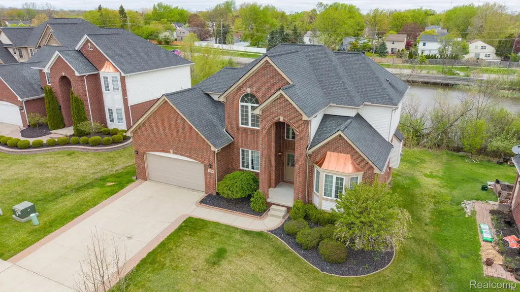 42088 Woodglen Drive Novi City MI 48375