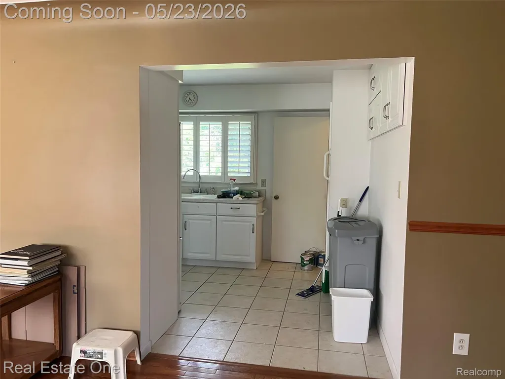 225 Juniper Street Auburn Hills City MI 48326