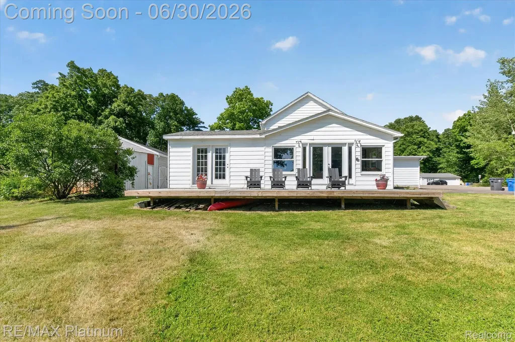 1462 S Hughes Road Genoa Township MI 48843