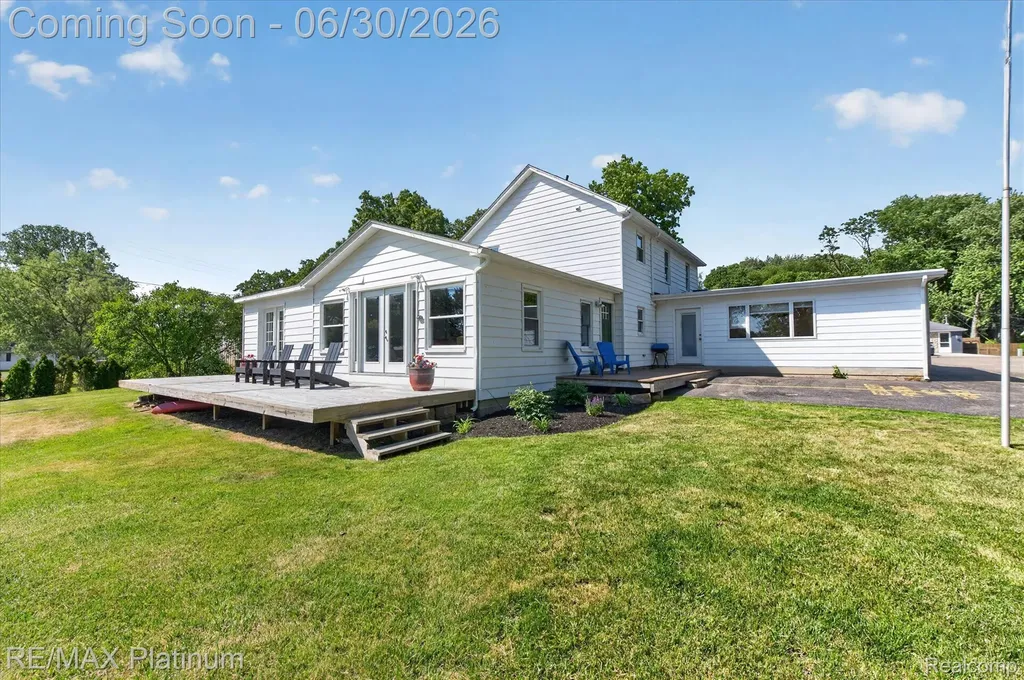 1462 S Hughes Road Genoa Township MI 48843