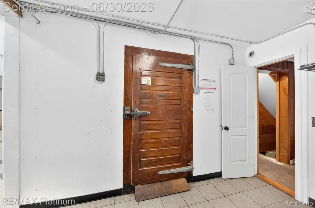 1462 S Hughes Road Genoa Township MI 48843