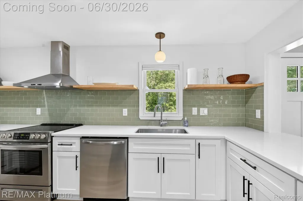 1462 S Hughes Road Genoa Township MI 48843