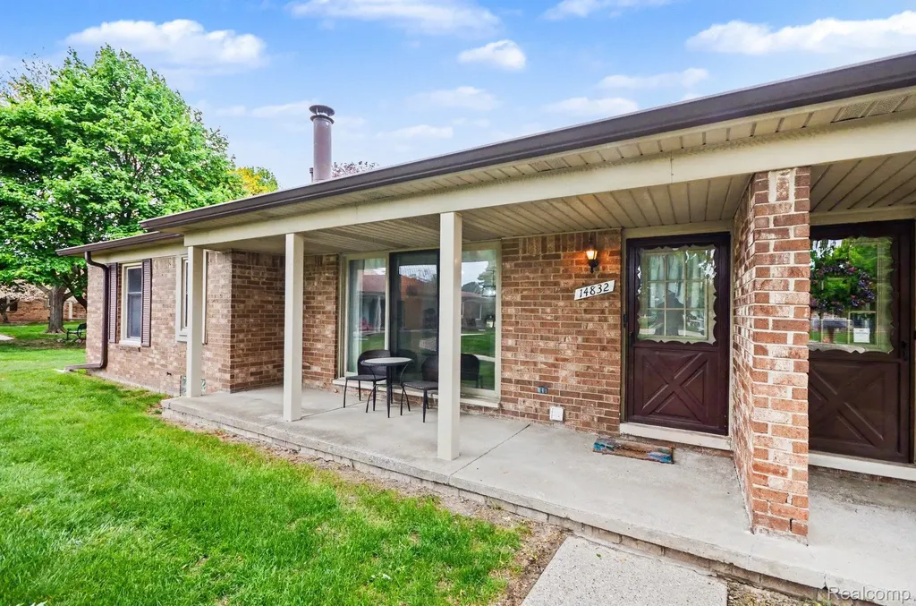 14832 Dexter Court Shelby Charter Township MI 48315