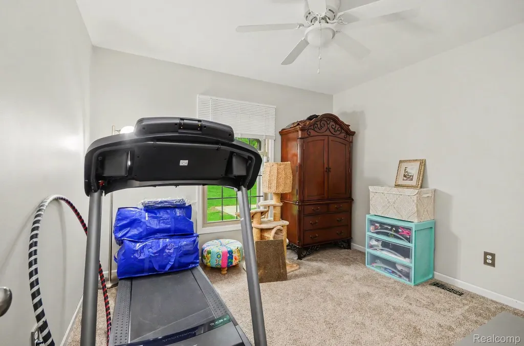 14832 Dexter Court Shelby Charter Township MI 48315