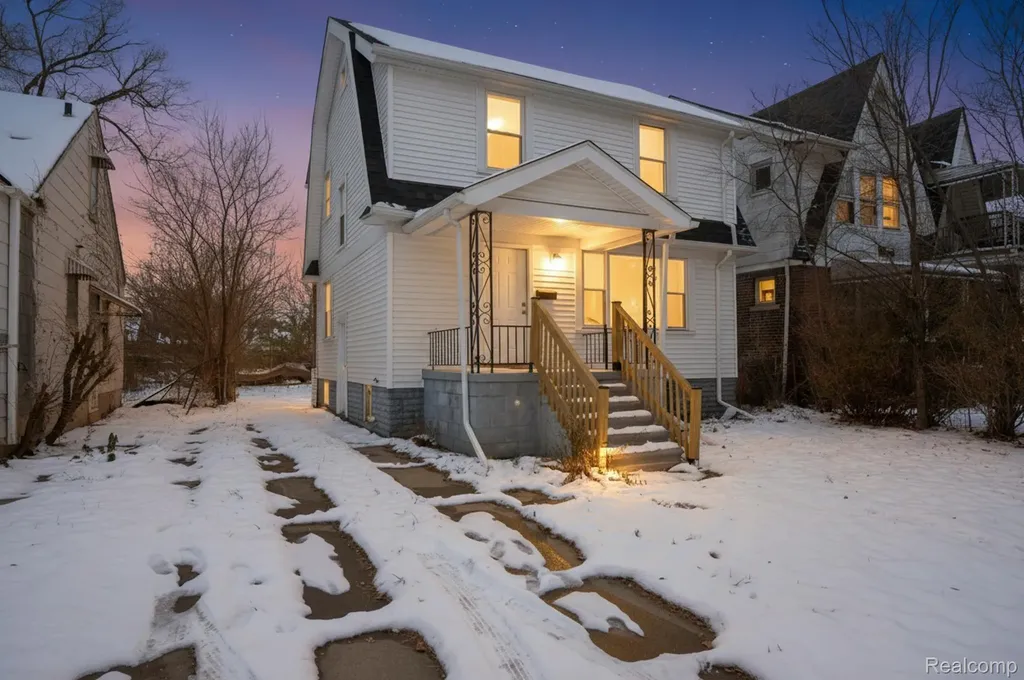 15363 Turner Street Detroit City MI 48238