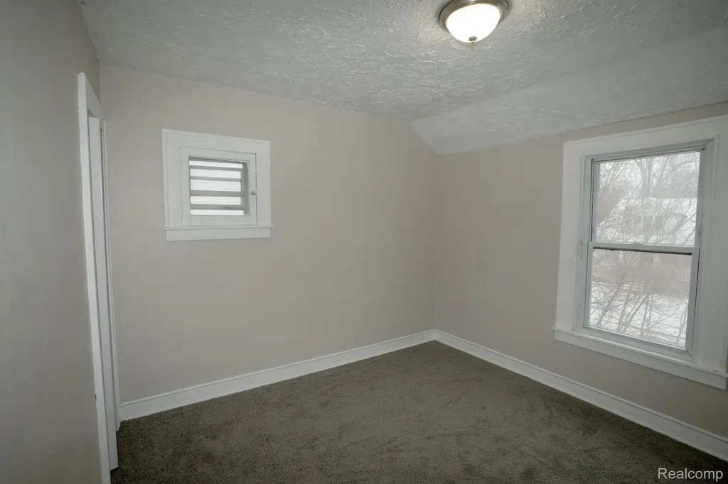 15363 Turner Street Detroit City MI 48238