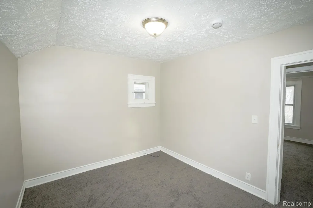 15363 Turner Street Detroit City MI 48238