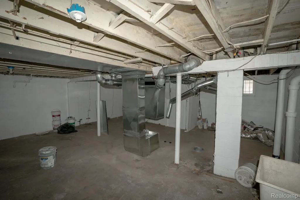 15363 Turner Street Detroit City MI 48238