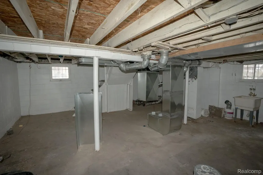 15363 Turner Street Detroit City MI 48238