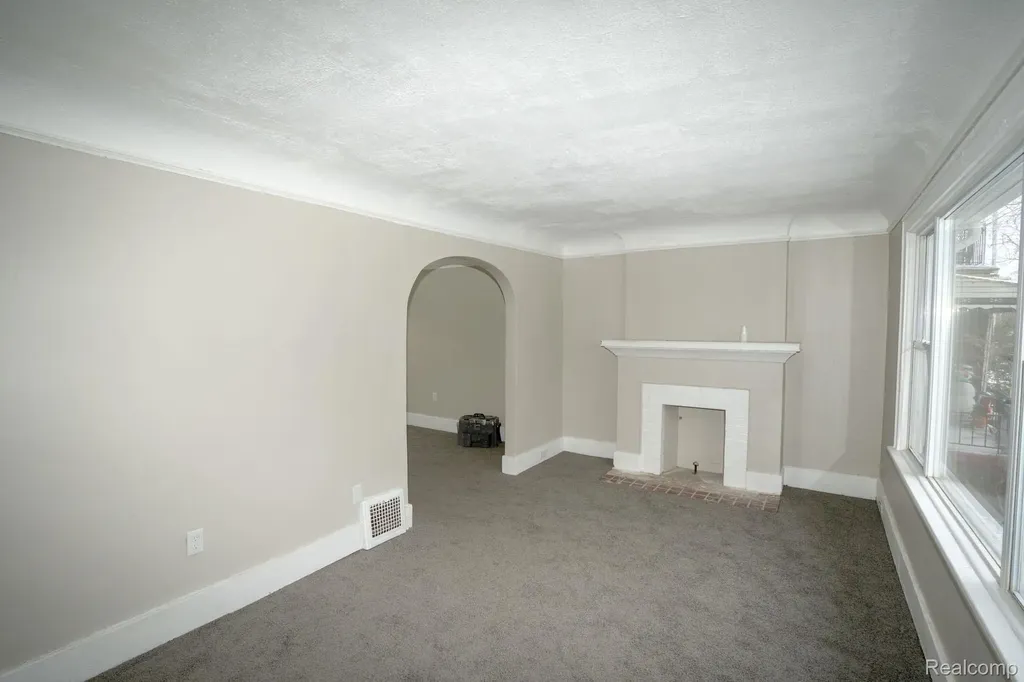 15363 Turner Street Detroit City MI 48238