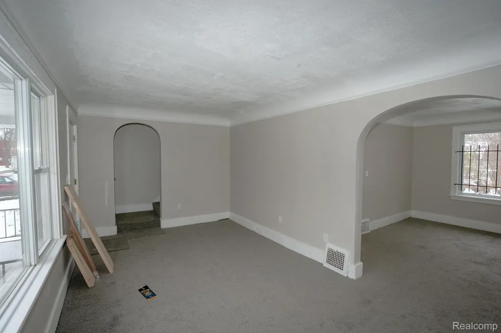 15363 Turner Street Detroit City MI 48238