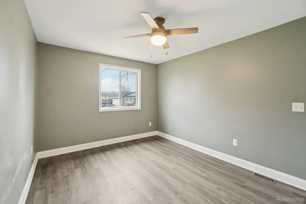 24784 Trombley Street Harrison Charter Township MI 48045