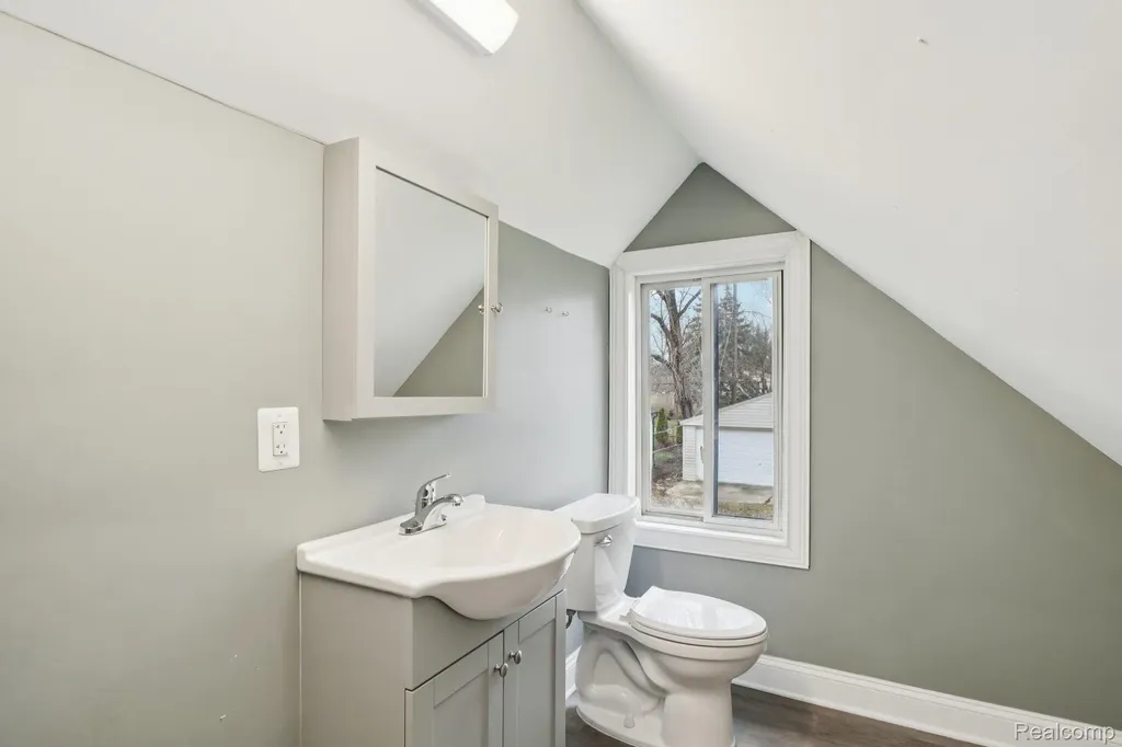 24784 Trombley Street Harrison Charter Township MI 48045