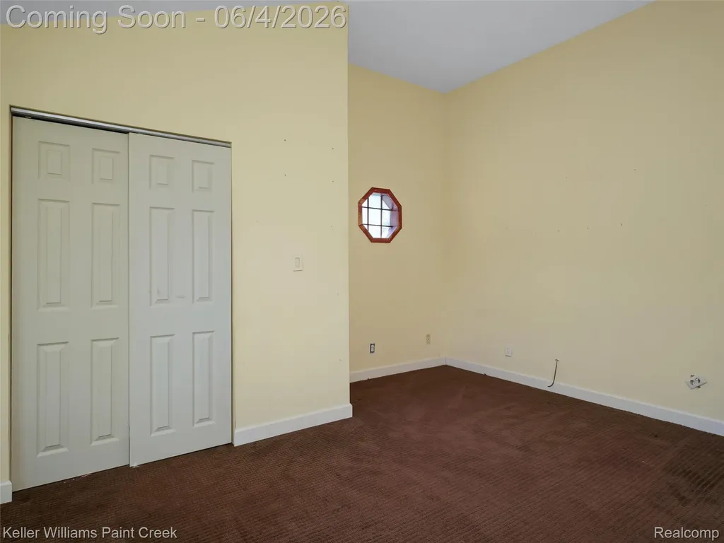 1150 N Livernois Road Rochester Hills City MI 48306