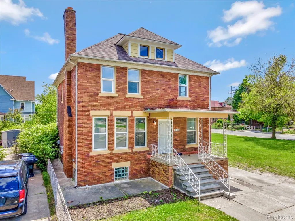 216 Holbrook Street Detroit City MI 48202