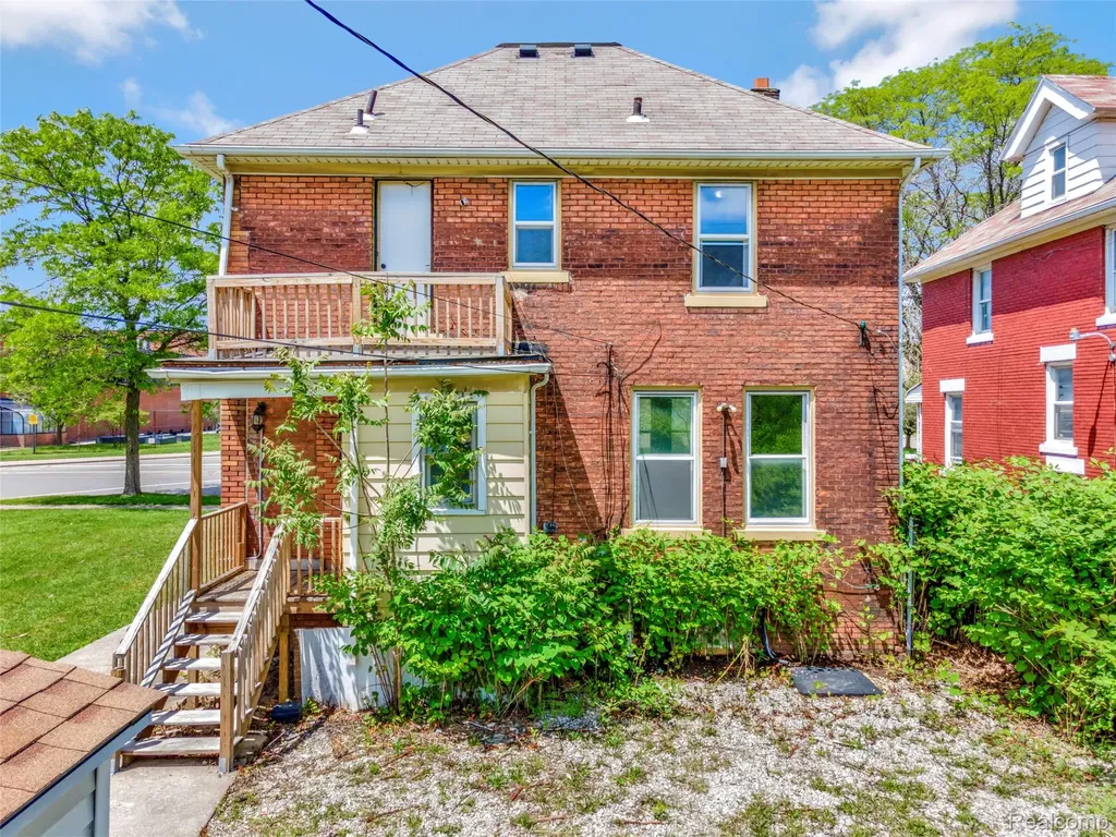 216 Holbrook Street Detroit City MI 48202