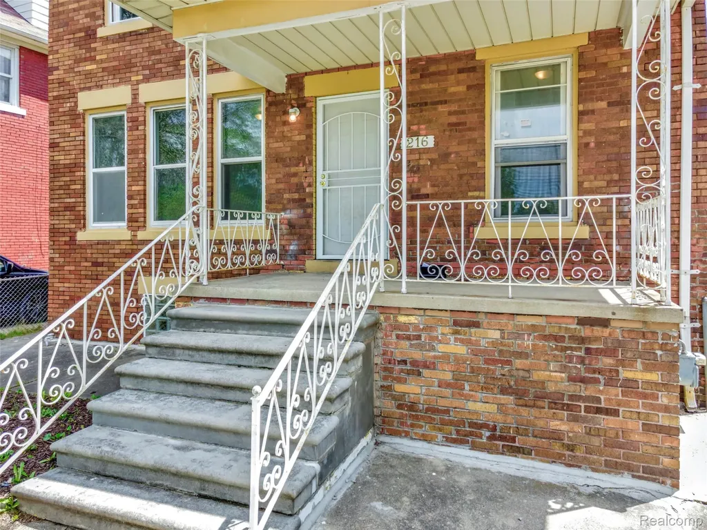 216 Holbrook Street Detroit City MI 48202