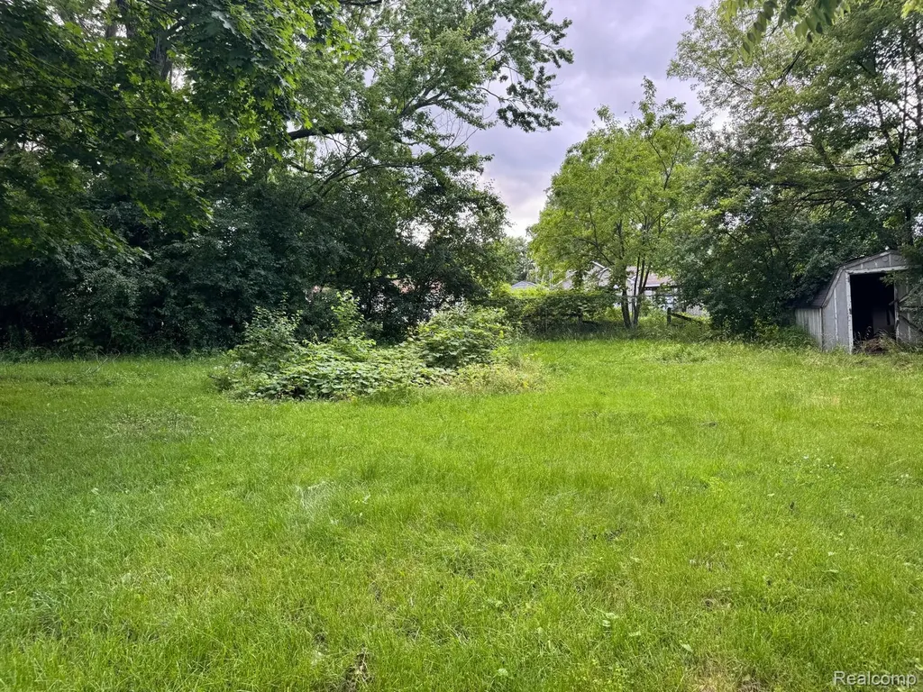 2609 Bertha Avenue Flint Charter Township MI 48504