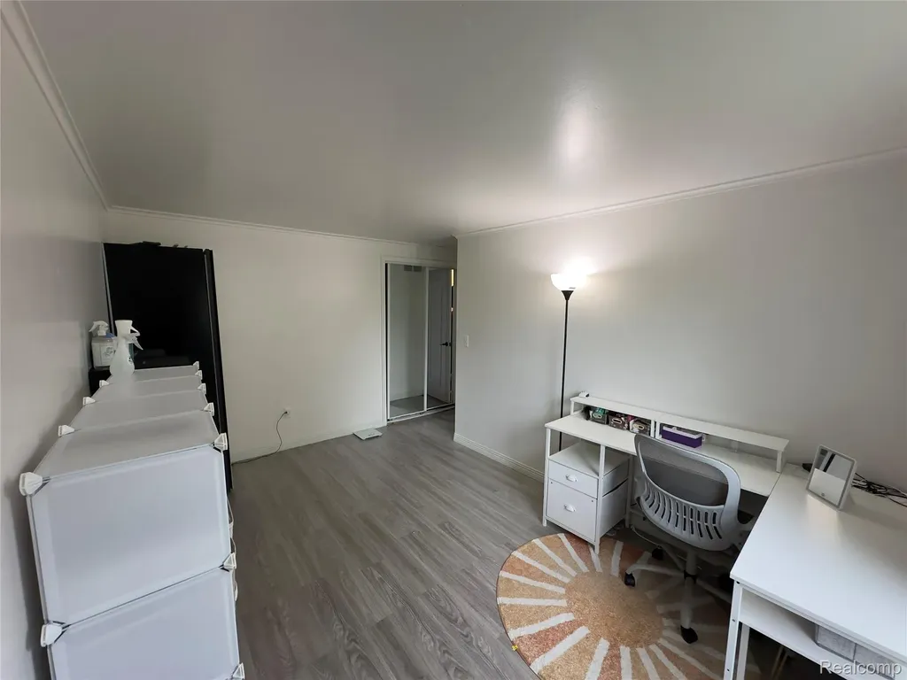 3757 Oxley Drive Troy City MI 48083
