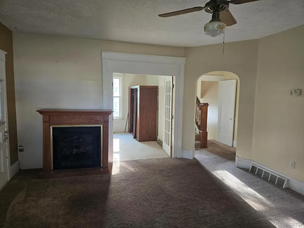 812 Academy Road Holly Township MI 48442